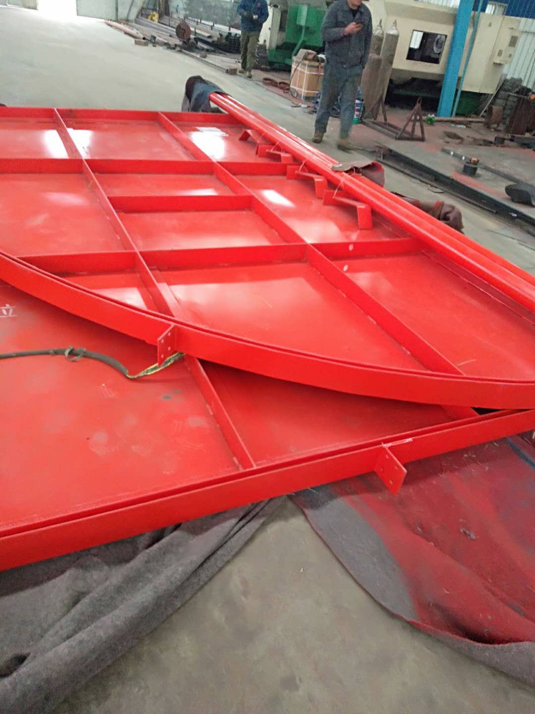 回風斜井防爆門