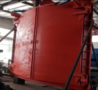 雙曲面對(duì)開型防水閘門的制作方法