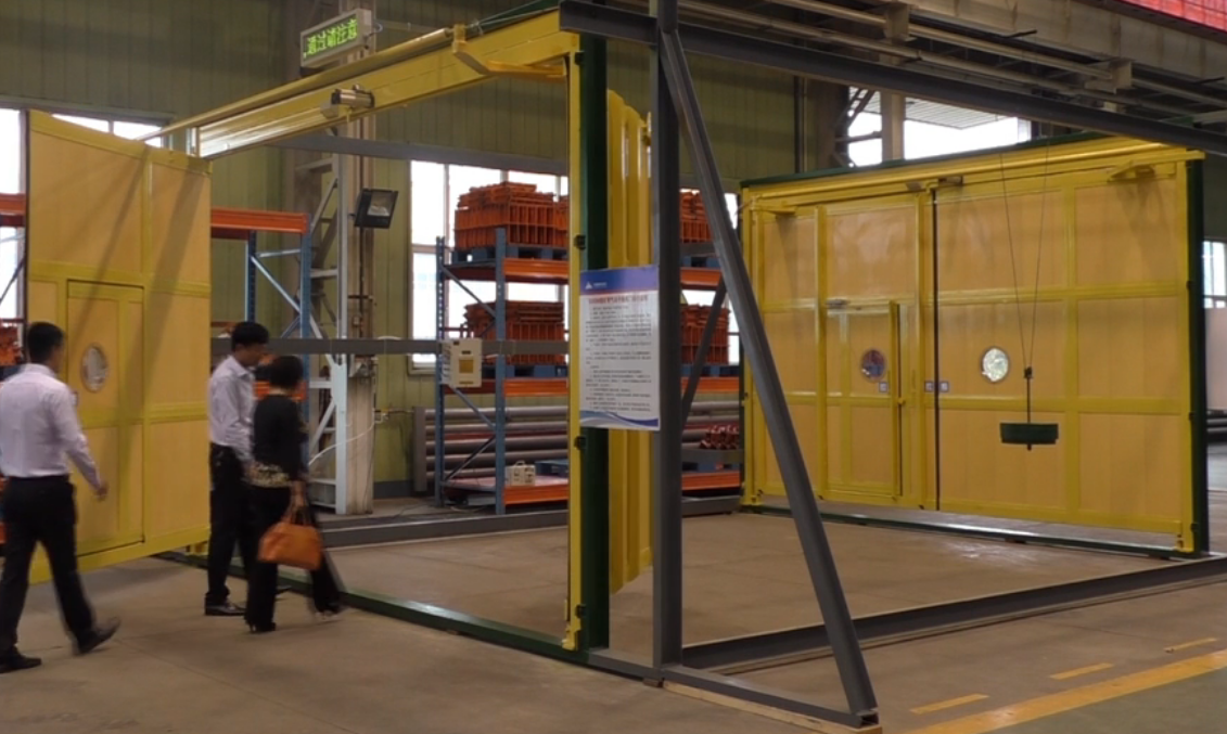 煤礦高分子材料自動(dòng)無(wú)壓風(fēng)門